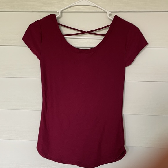 Junior small size 3-5 tshirt - Picture 2 of 2